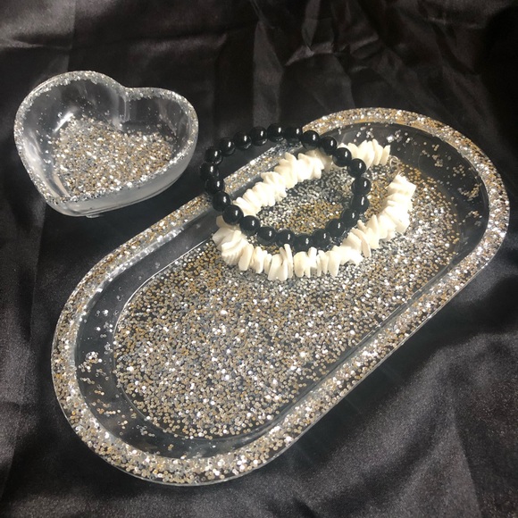 Silver Glitter Glam Tray - DISCOUNTED IMPERFECT - Picture 6 of 13